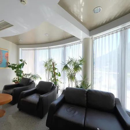 Mujanic Sarajevo 4* Mostarsko Raskrsce