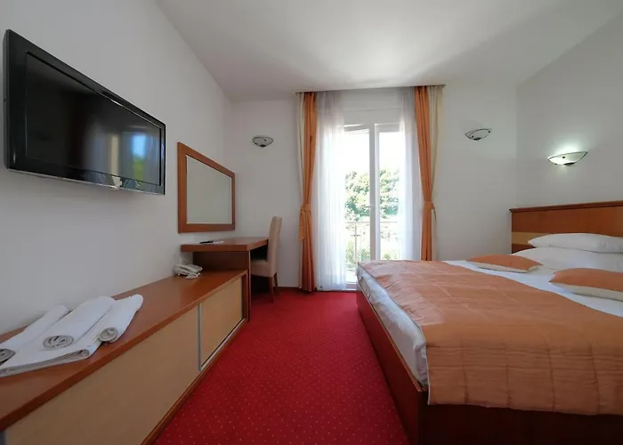 Mujanic Sarajevo 4* Mostarsko Raskrsce