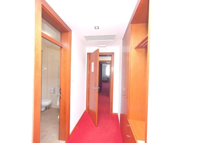 Mujanic Sarajevo Motel 4*